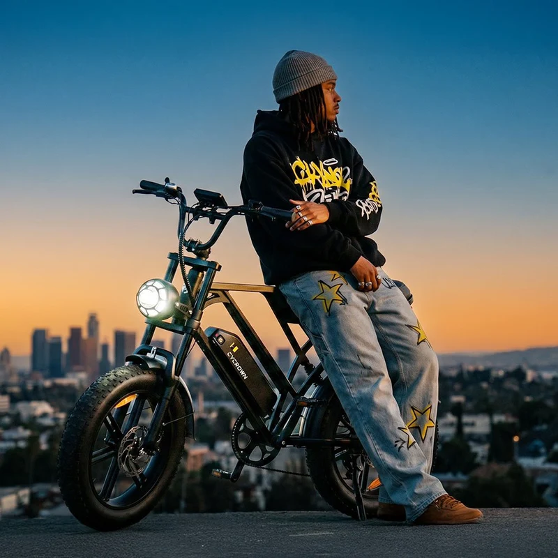 Cycrown CycHunter Moped-Style E-Bike