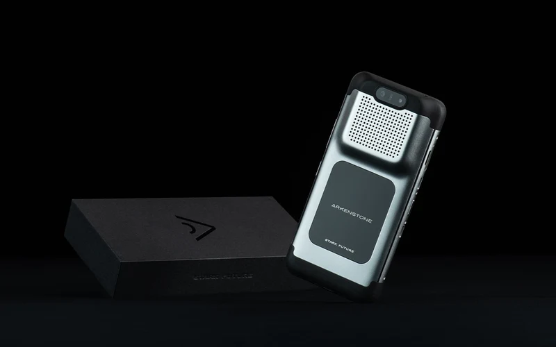 Stark Arkenstone phone Europe