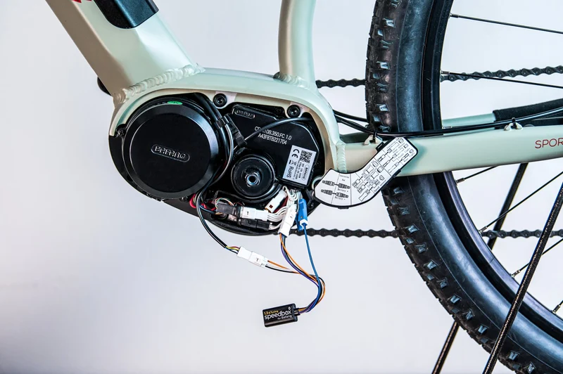 SpeedBox 1.3 B.Tuning for Bafang M300 M400 M420 (4 pin connector)
