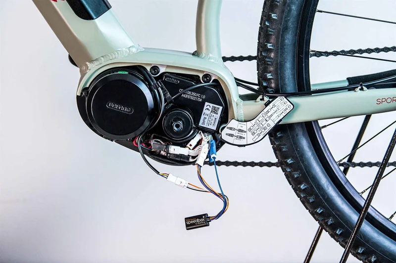 SpeedBox 1.2 B.Tuning for Bafang (3 pin connector)