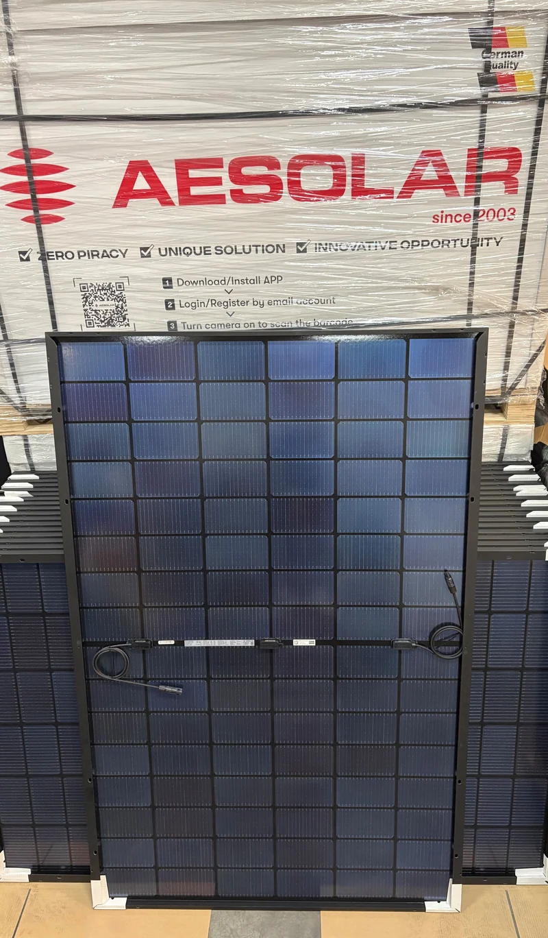 3.96 kW HUXPOWER Solar-Carport Single · 1 Stellplatz · 5280*3030*3390 mm · inkl. 9x 440W AESOLAR HORIZON - Bifacial Glas-Glas TRANSPARENT