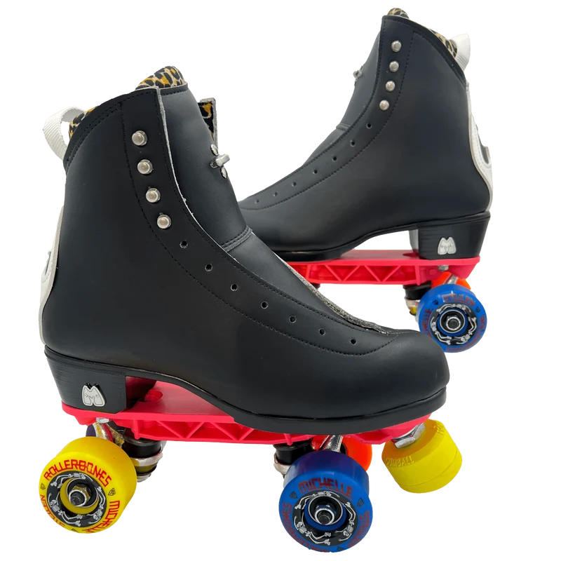 Estro Package - Vegan Black (Size 6.5)