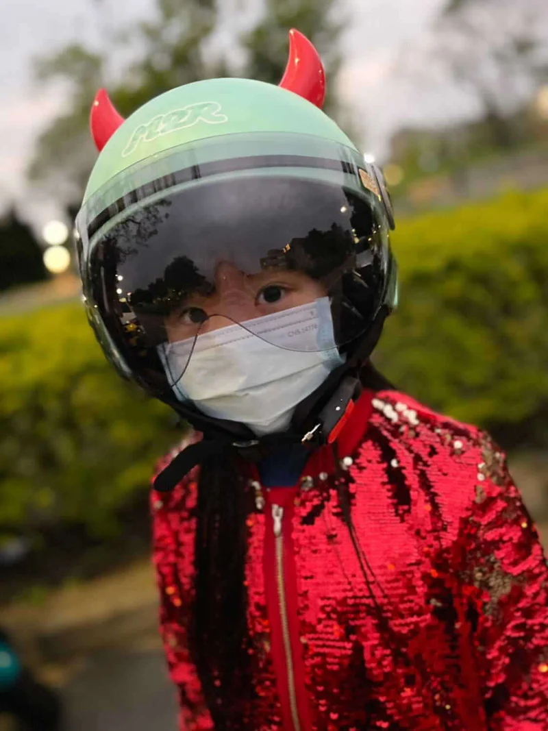 Helmet Flair MagNeatOhz: Small Red Devil Horns for Helmet