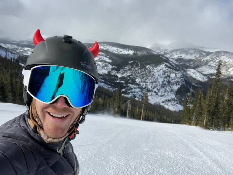Helmet Flair MagNeatOhz: Small Red Devil Horns for Helmet