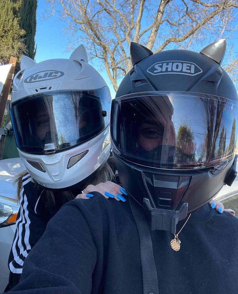 Helmet Flair MagNeatOhz: Cat Ears for Helmet White