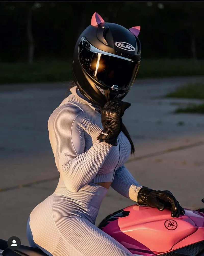 Helmet Flair MagNeatOhz: Cat Ears for Helmet Pink