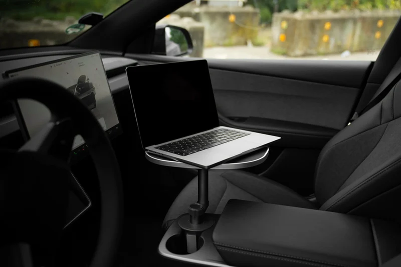 MebaHeart Car Table – Cupholder-Tisch für das Tesla Model 3/Y