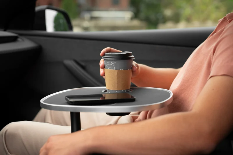 MebaHeart Car Table – Cupholder-Tisch für das Tesla Model 3/Y