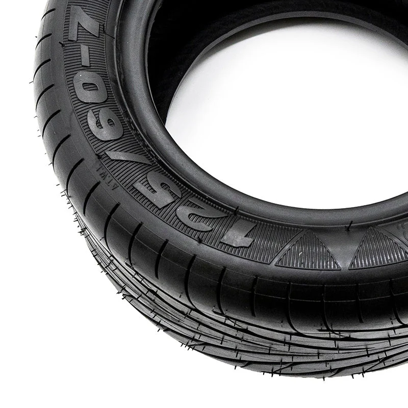 Tubeless-Reifen 125/60-7 [CST]