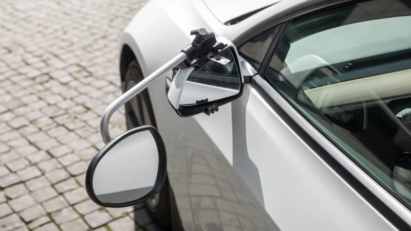 Wohnwagenspiegel für das Tesla Model 3