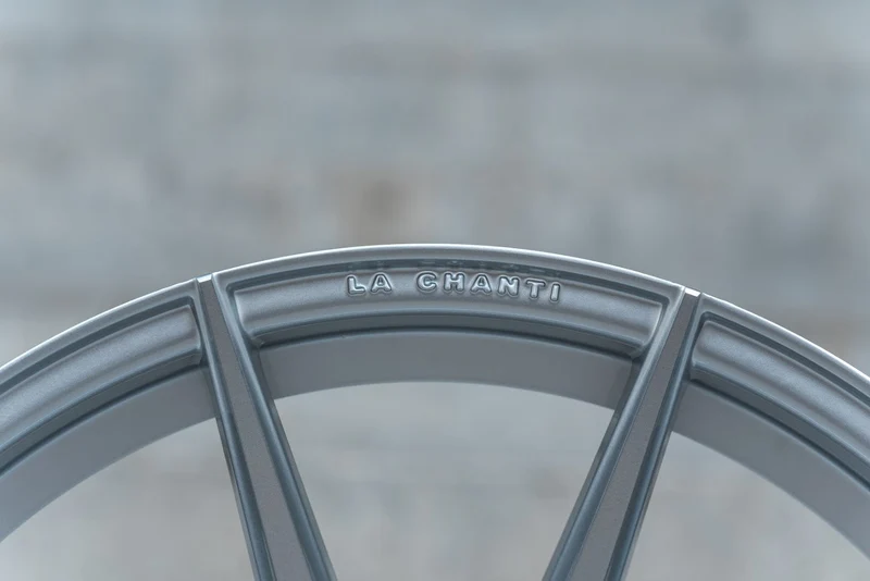 LaChanti LC-P10 in 10x20 und 10,5x20 - Machined Silver