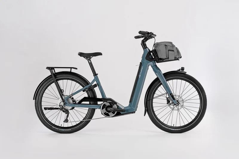 Centurion Easy R900i uniblau glänzend 2024 28" 625Wh Wave