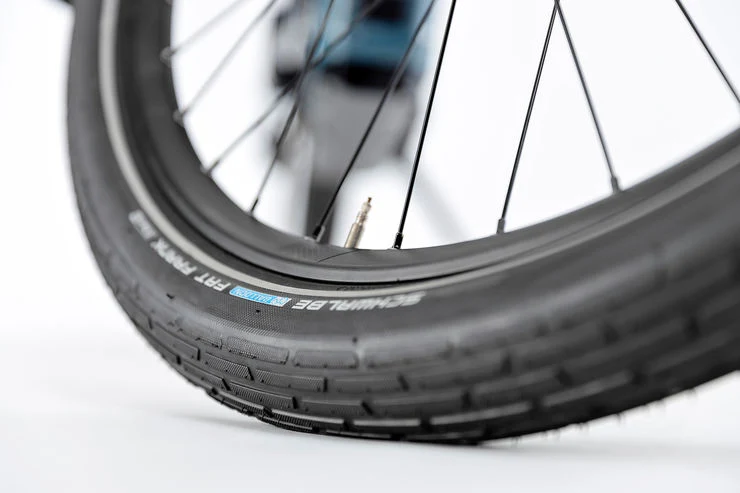 Centurion Easy R900i uniblau glänzend 2024 28" 625Wh Wave