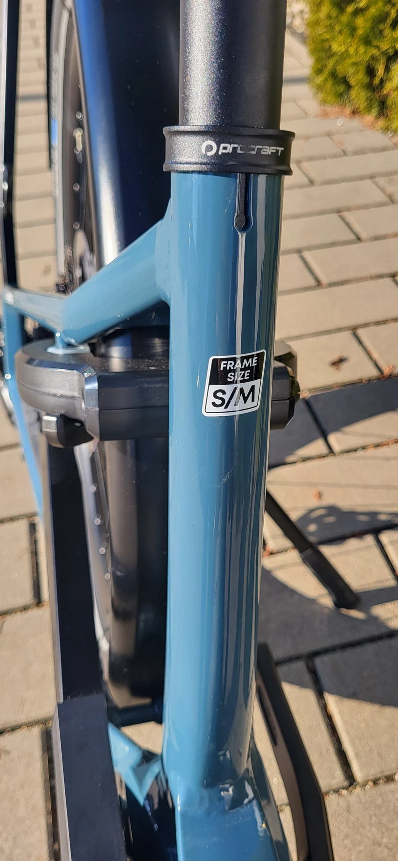 Centurion Easy R900i uniblau glänzend 2024 28" 625Wh Wave