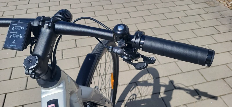 Centurion Speeddrive R2000 D EQ vintage silber glänzend 2024 28" 400Wh Diamant