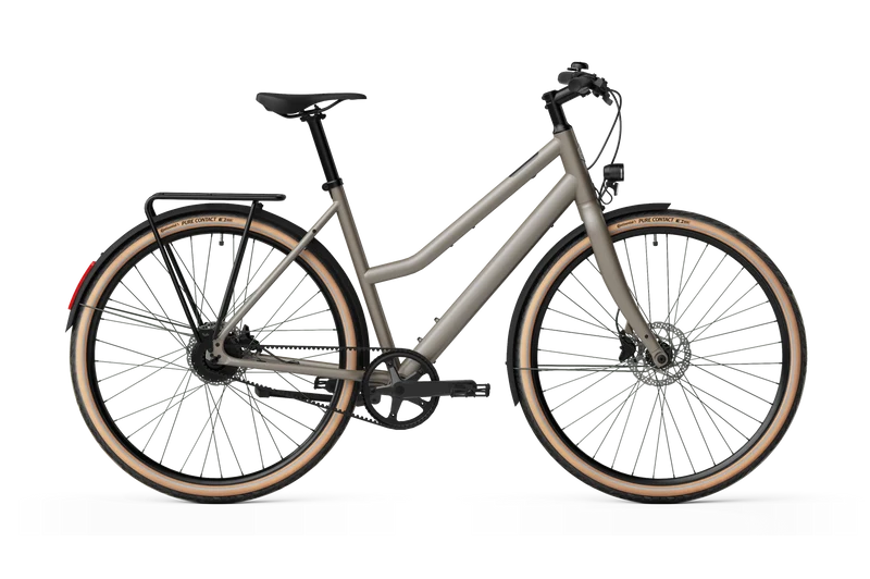 Nova Pro low-step