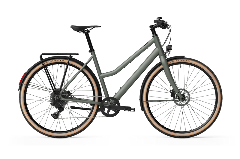 Nova Pro low-step