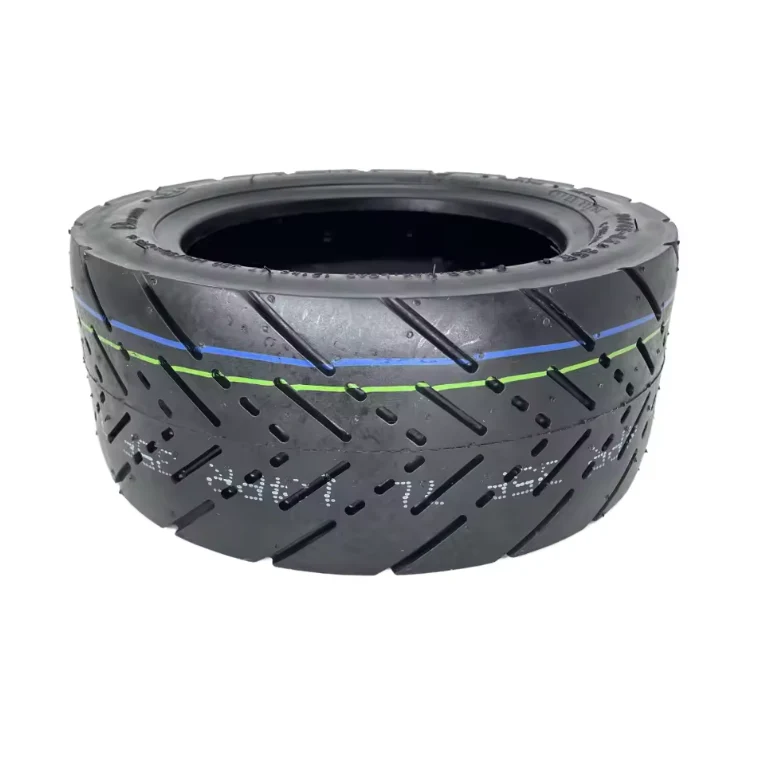 CST Reifen Schlauchlos 90/65-6,5" / 11x3" Schlauchlos ohne Pannenschutz z.B Trittbrett Paul Paul, Kaboo, SXT, Dualtron